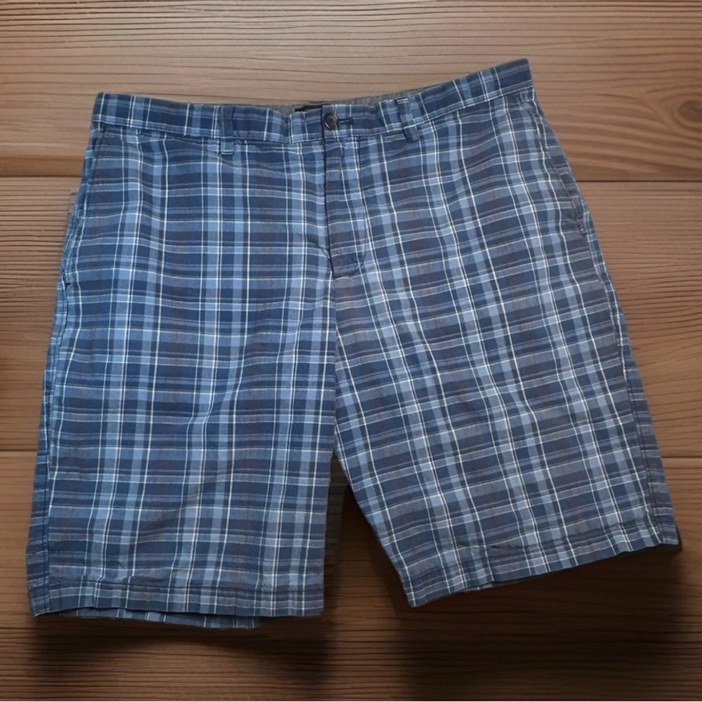 Banana Republic Emerson Shorts Mens 38 Blue Plaid Cotton Casual‎ Flat Front